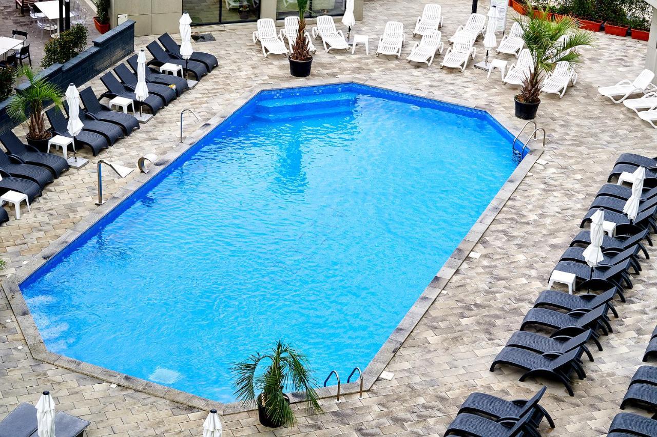 Bamboo Sea View Apartment - Spa Pools Resort And Parking Мамая Екстериор снимка